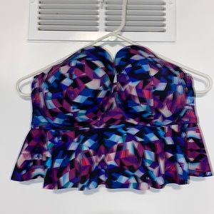 Torrid Bikini Swimsuit Top Plus Size 2